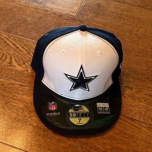 New Era Black and White Star Logo Hat